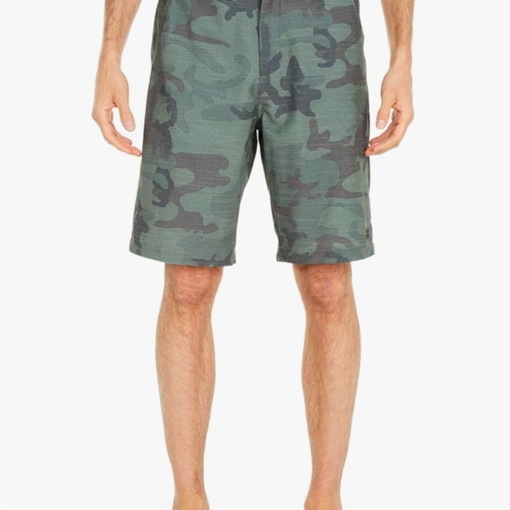 Men's Billabong Crossfire Submersible Camo Shorts 28 NWT